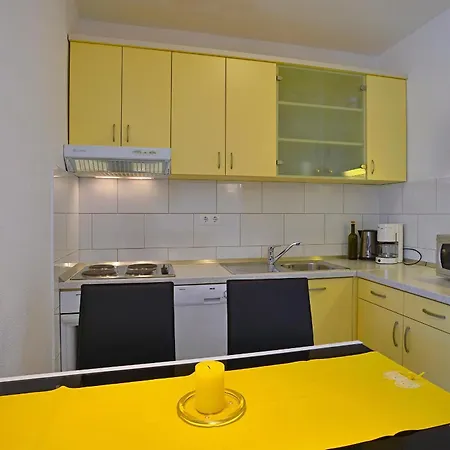 Viskovic Margita Apartment Hvar Town