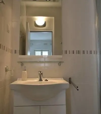 Viskovic Margita Apartment Hvar Town