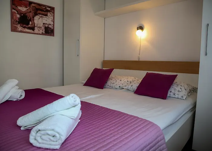 Viskovic Margita * חוואר